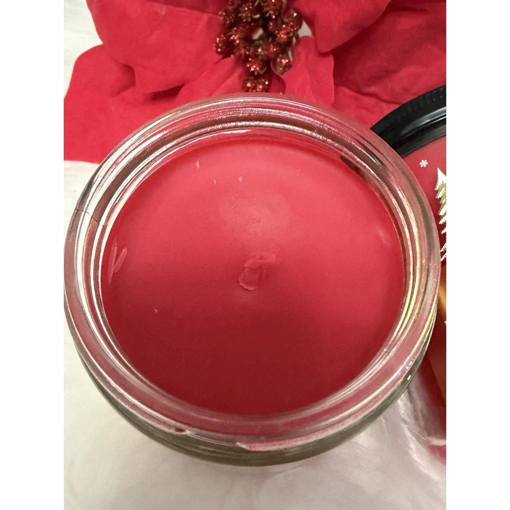 Bath & Body Works White Barn Tis The Season 7oz Scented Candle Set of 2 Holiday